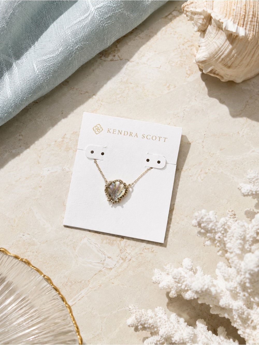 Kendra Scott Gold Shell Pendant Necklace in Iridescent Mother-of-Pearl cute gift